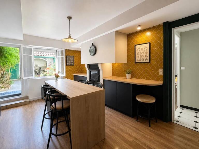 Maison de Charme de 334 m² à Mirande — photo 1