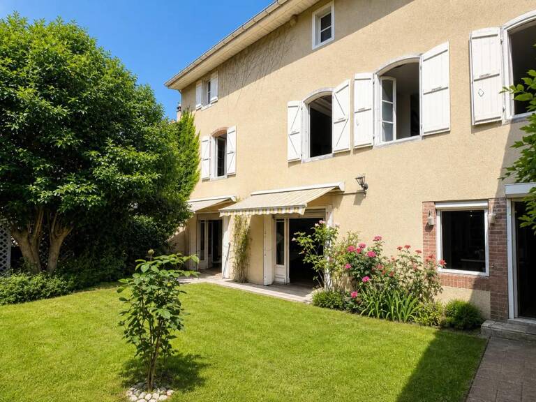 Maison de Charme de 334 m² à Mirande — photo 1
