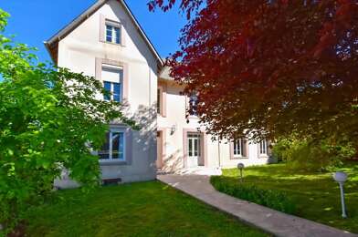 Maison 8 pièces 271500 €