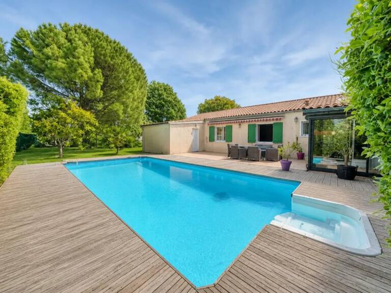 Maison spacieuse à Yves avec piscine — photo 1