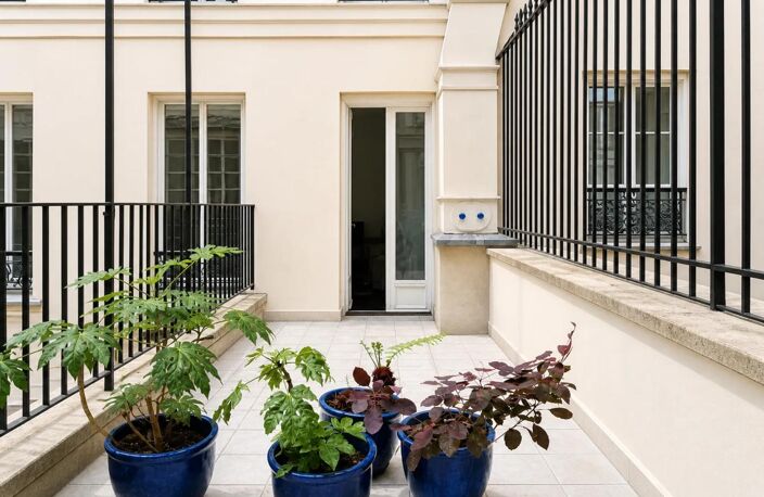 Studio de 33 m² avec terrasse à ND de Lorette, paris 9e — photo 3