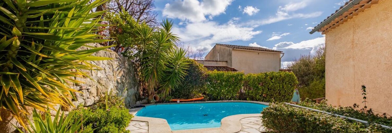 Maison 5 Pièces 154 m² à vendre à Contes (06390)