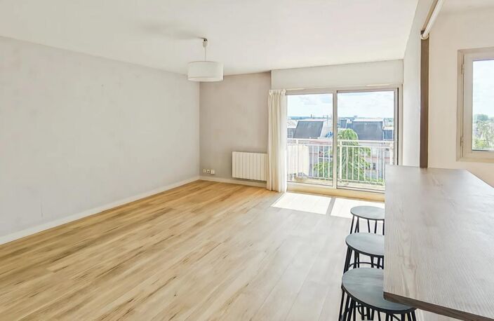 Appartement lumineux sous les toits, près de Tours — photo 3