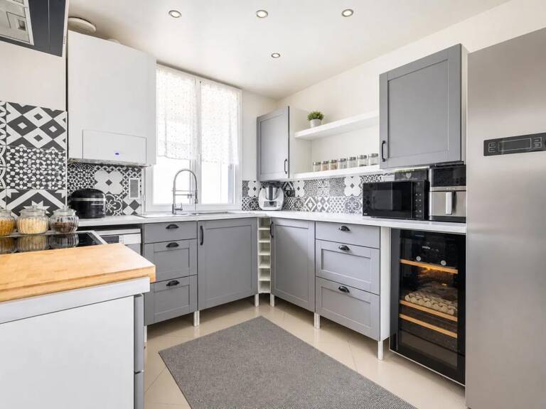 Appartement T3 rénové avec terrasse, Villeneuve-St-Georges — photo 1