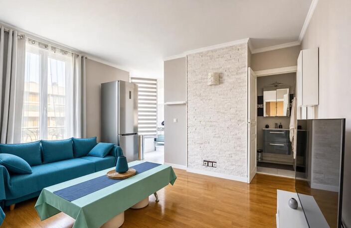 Appartement de type T3 de 45m2 à Bondy avec box et cave — photo 2