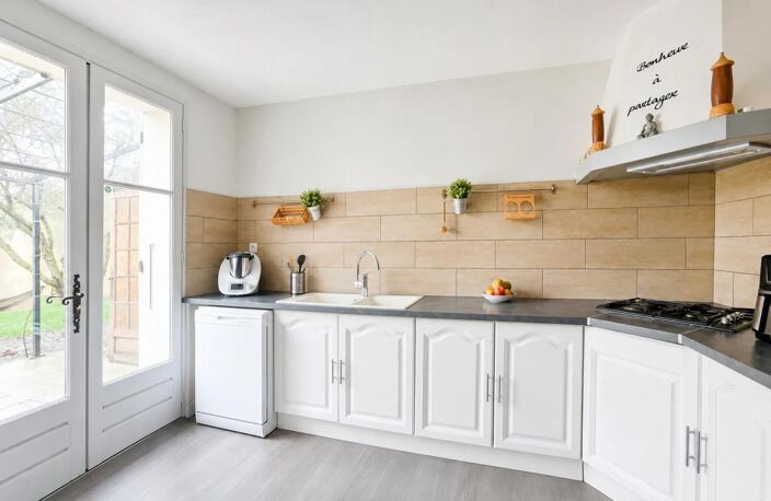 Grande maison 9 pièces avec piscine à Montfaucon — photo 4