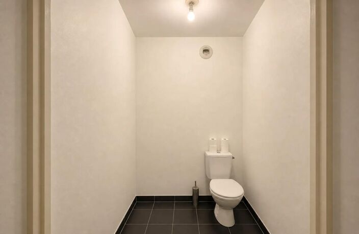 Appartement de 3 pièces de 64 m² situé à Avignon — photo 3