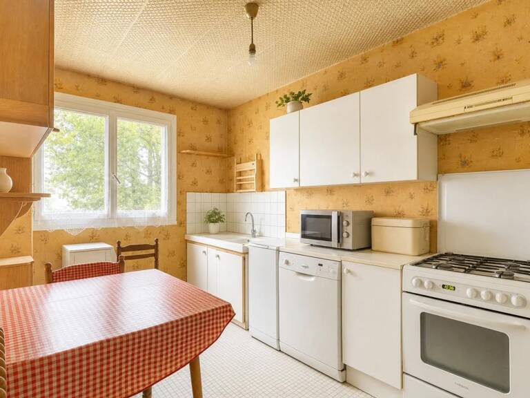 Appartement loué 3 pièces à Sainte-Foy-lès-Lyon — photo 1