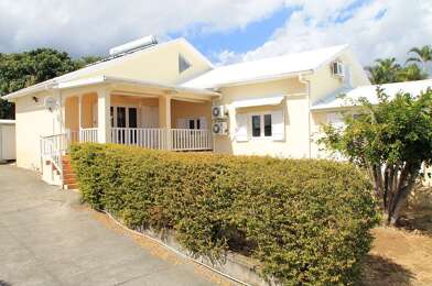 Appartement 7 pièces 1599 €