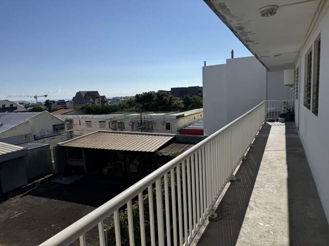 Saint-Denis centre : appartement de 53m2 à acheter — photo du bien