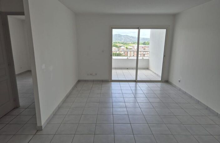 Appartement À Vendre — photo 3
