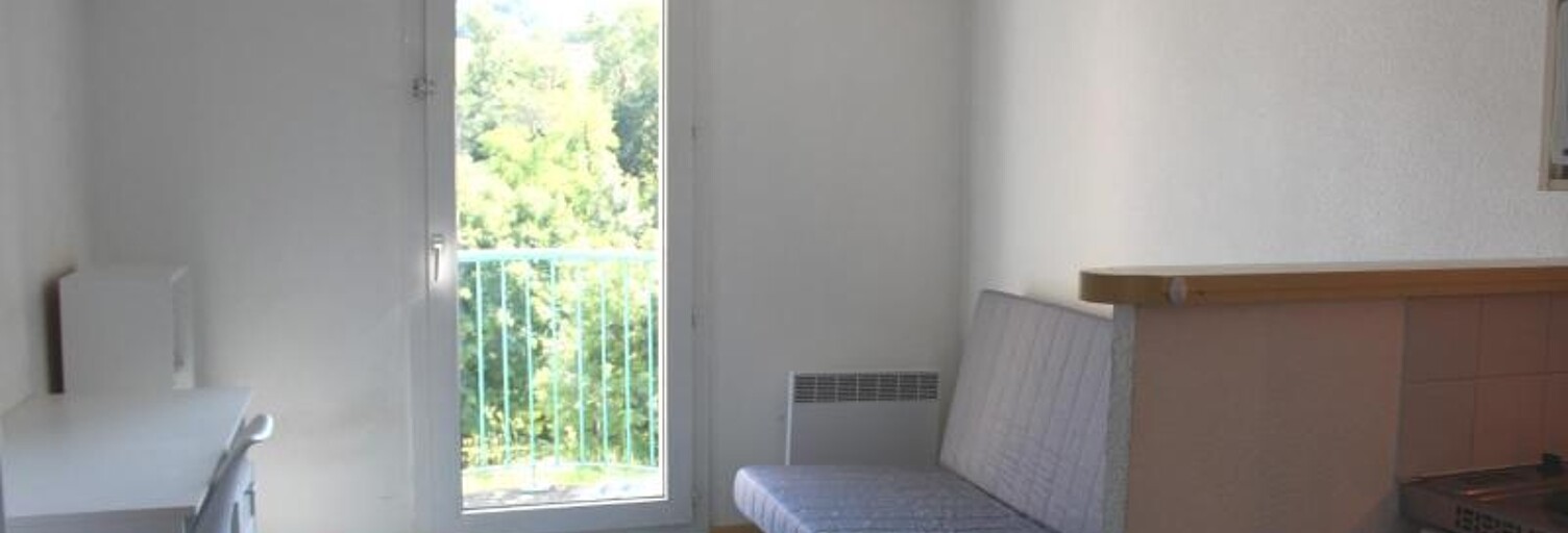 Appartement 1 Pièce 18 m² à louer à Jacob-Bellecombette (73000)