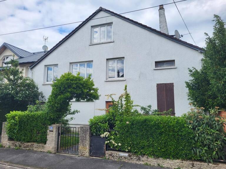 Maison À Vendre — photo 1