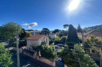 Appartement 3 pièces 255000 €