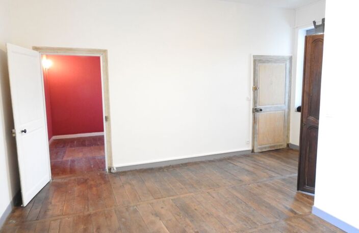 Appartement Poitiers Centre ville 2 pièce(s) 38 m2 — photo 2