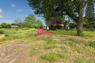 Terrain  121000 €