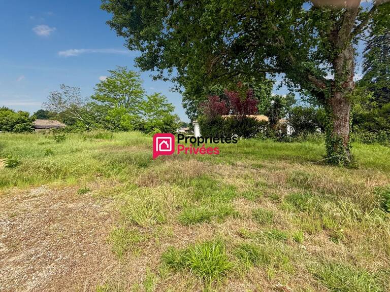 CASTELNAU-DE-MÉDOC - TERRAIN VIABILISÉ DE 515 M² — photo 1