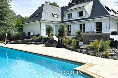 Maison 10 pièces 979500 €