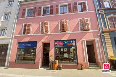 Immeuble  390350 €