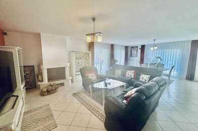 Maison 8 pièces 448000 €