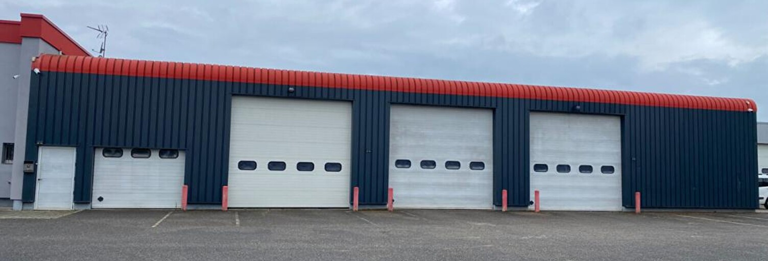 Immeuble  2100 m² à vendre à Wittenheim (68270)