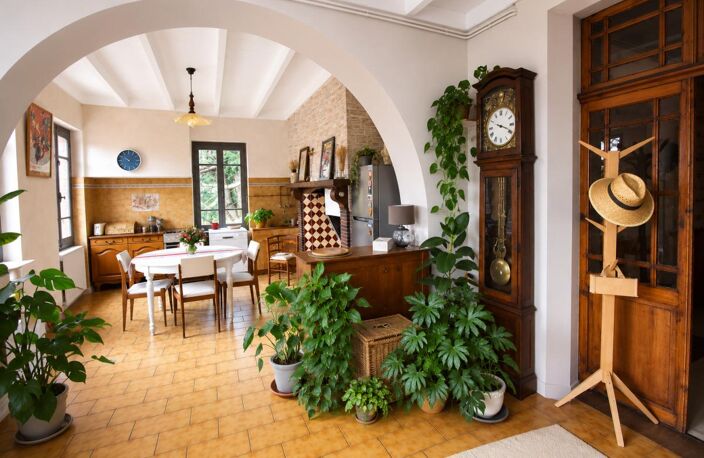 82130, Montauban Nord à Montastruc . Maison de plain pied, petite propriété équestre amateur, de 160 m², 6 pièces, 3/4 chambres sur 1,5 hA de terrains + écuries — photo 5