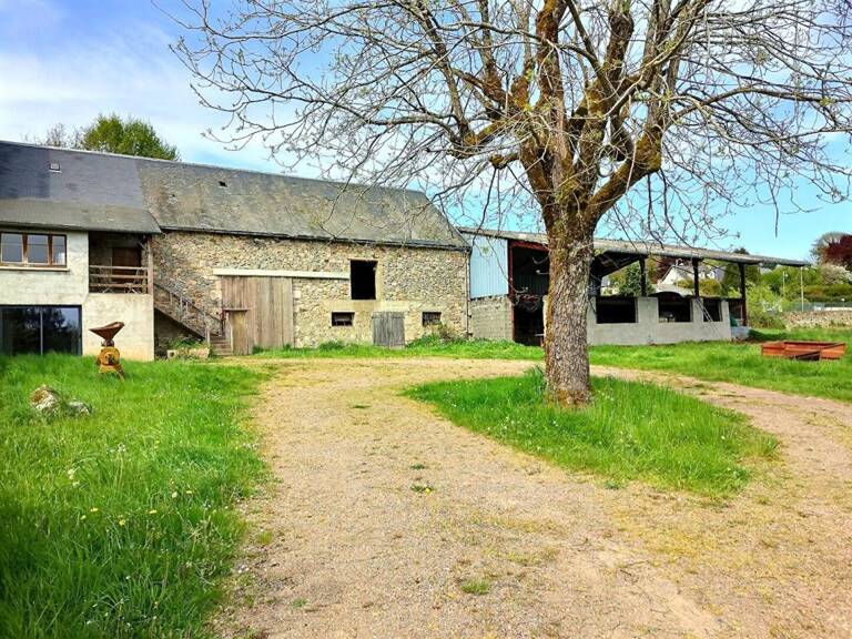 Ancien corps de ferme Montsauche Les Settons 2  pièces 45 m2 — photo 1