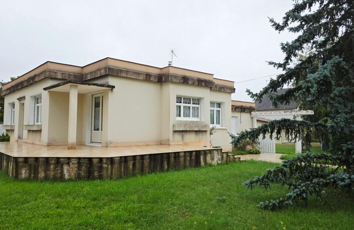 MEHUN SUR YEVRE MAISON 130M² 6 PIECES 4 CHAMBRES GARAGE — photo 2
