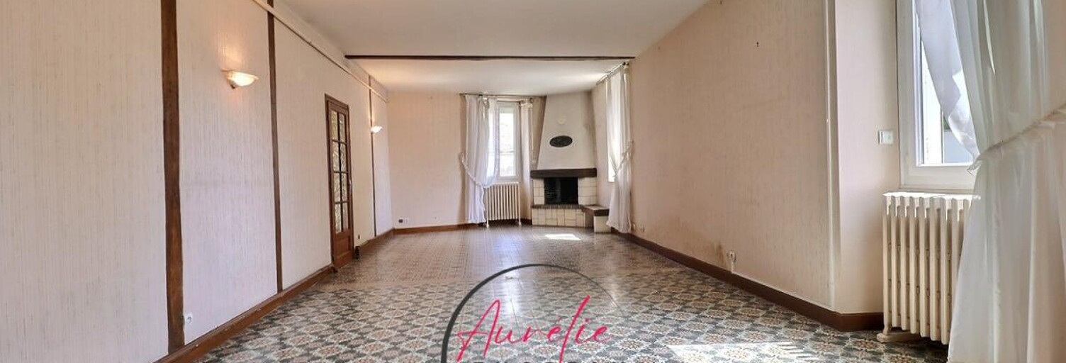 Maison 10 Pièces 222 m² à vendre à Artenay (45410)