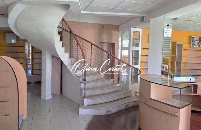 Immeuble coeur de ville Nogent Le Rotrou 340 m2 — photo 2