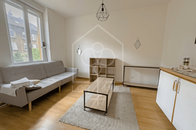 Appartement 3 pièces 890 €
