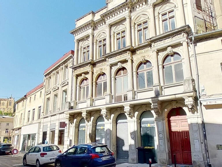  APPARTEMENT avec TERRASSE — photo 1