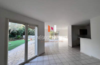 Belle villa T5 de 148.38m2 sans vis-à-vis avec jardin et gar — photo du bien
