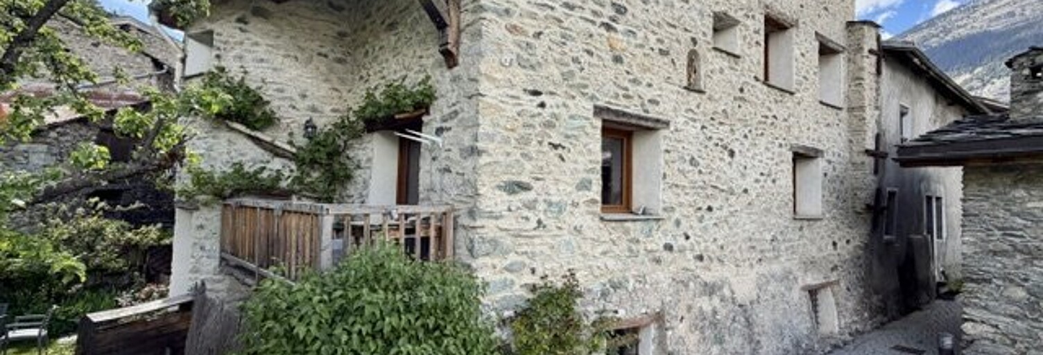 Maison 14 Pièces 438 m² à vendre à Villarodin-Bourget (73500)