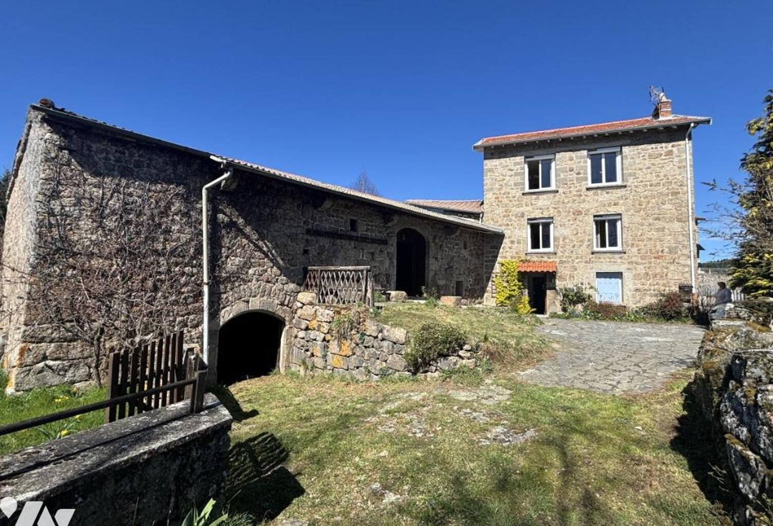 Vente maison 6 pièces 150 m² Saint-Pal-de-Mons (43620) — photo 1