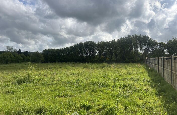 Terrain constructible - 1047m² - Saint-Quay-Perros — photo 4
