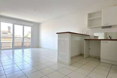 Appartement 3 pièces 660 €