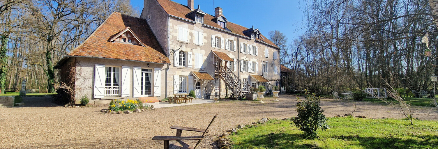 Maison 24 Pièces 2300 m² à vendre à Mont-près-Chambord (41250)