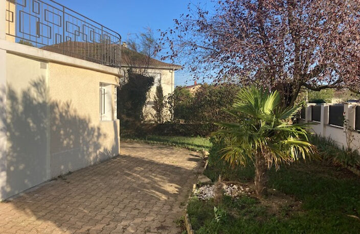 Maison d'architecte  6 pièce(s) 166 m2 — photo 2