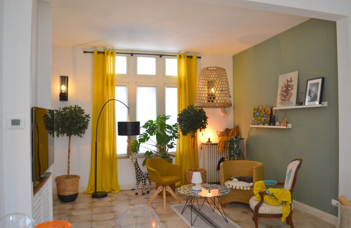 CHATELLERAULT CENTRE - BELLE MAISON DE VILLE — photo 4
