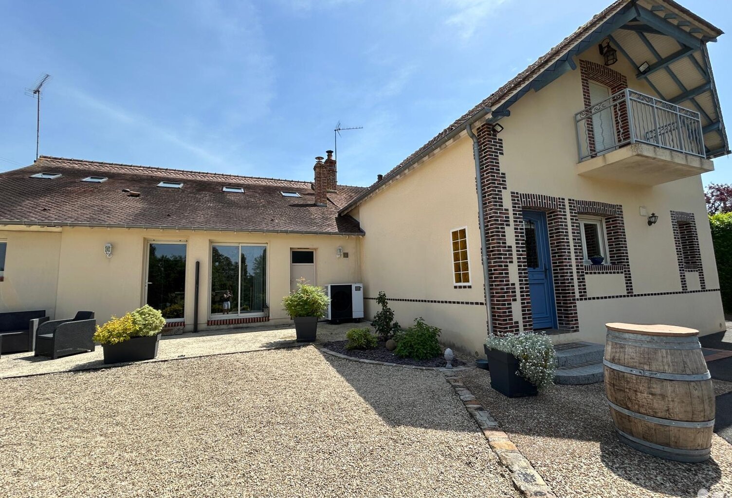 Vente maison 10 pièces 263 m² Crulai (61300) — photo 1