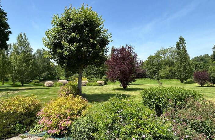 Vente maison 10 pièces 263 m² Crulai (61300) — photo 2