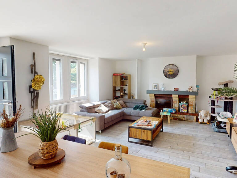 Maison T5 - 143 m2 - Comps-La-Grand-Ville — photo 1