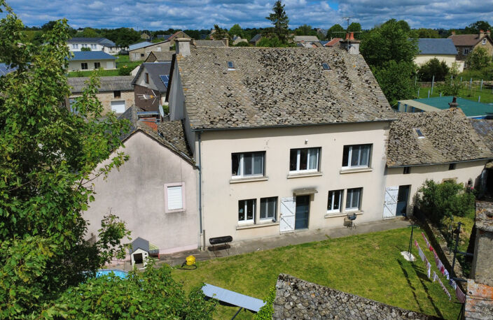 Maison T5 - 143 m2 - Comps-La-Grand-Ville — photo 2
