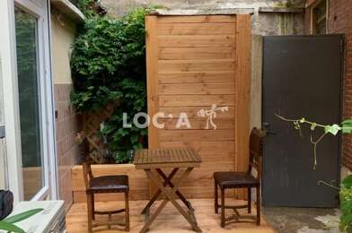 Appartement 4 pièces 900 €