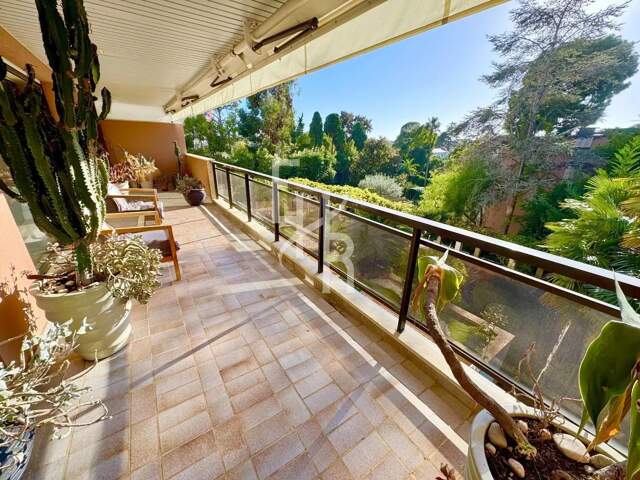 Cannes Basse Californie vente 3 pièces résidence standing — photo du bien