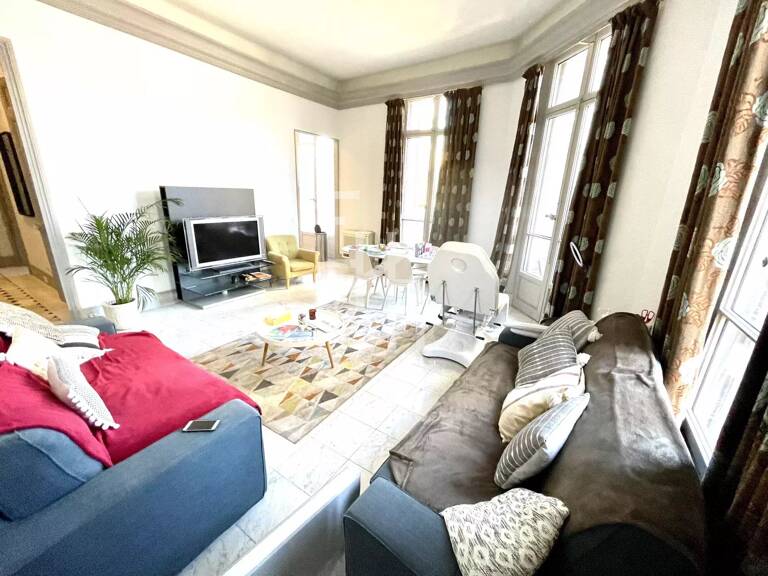 CANNES MAGNIFIQUE APPARTEMENT BOURGEOIS — photo 1