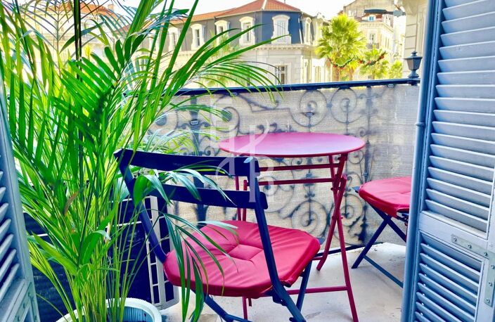 CANNES MAGNIFIQUE APPARTEMENT BOURGEOIS — photo 4