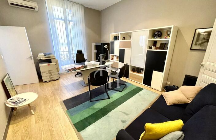 CANNES MAGNIFIQUE APPARTEMENT BOURGEOIS — photo 5