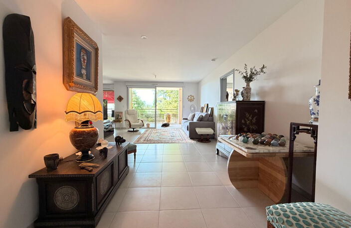 NIMES TOUR MAGNE/ LAMPEZE Appartement de standing T4 de 125 — photo 4